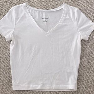 Wild Fable White V-Neck Women's Crop Top Baby Tee